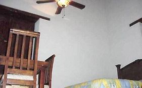 Hotel Los Vientos De Garcia 3*